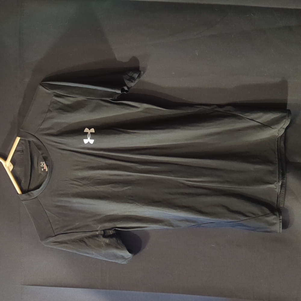 Under armour heat gear tee